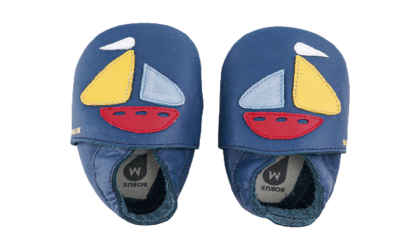 Yacht navy